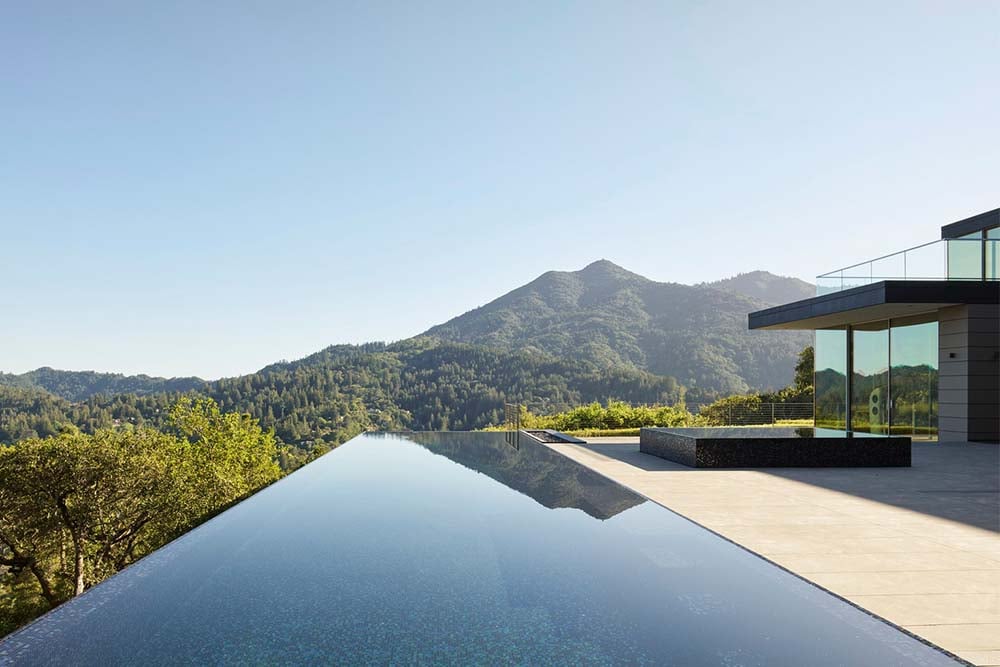 EYRC Architects Spring Road Residence Infinity Pool