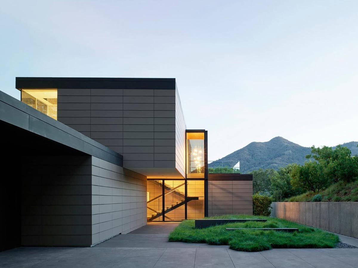 Modern Exterior Materials for Contemporary Mountain Homes