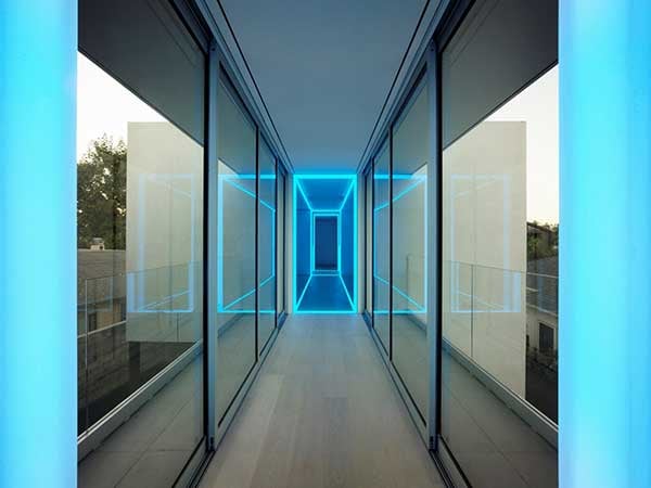 EYRC-Spectral-Bridge-House-Interior-Blue